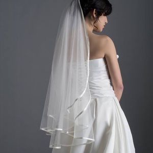 Two Layer Elegant Wedding Veil with Satin Trim